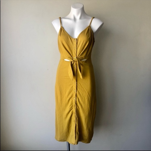 Mod Ref Mid length mustard dress - Picture 2 of 4
